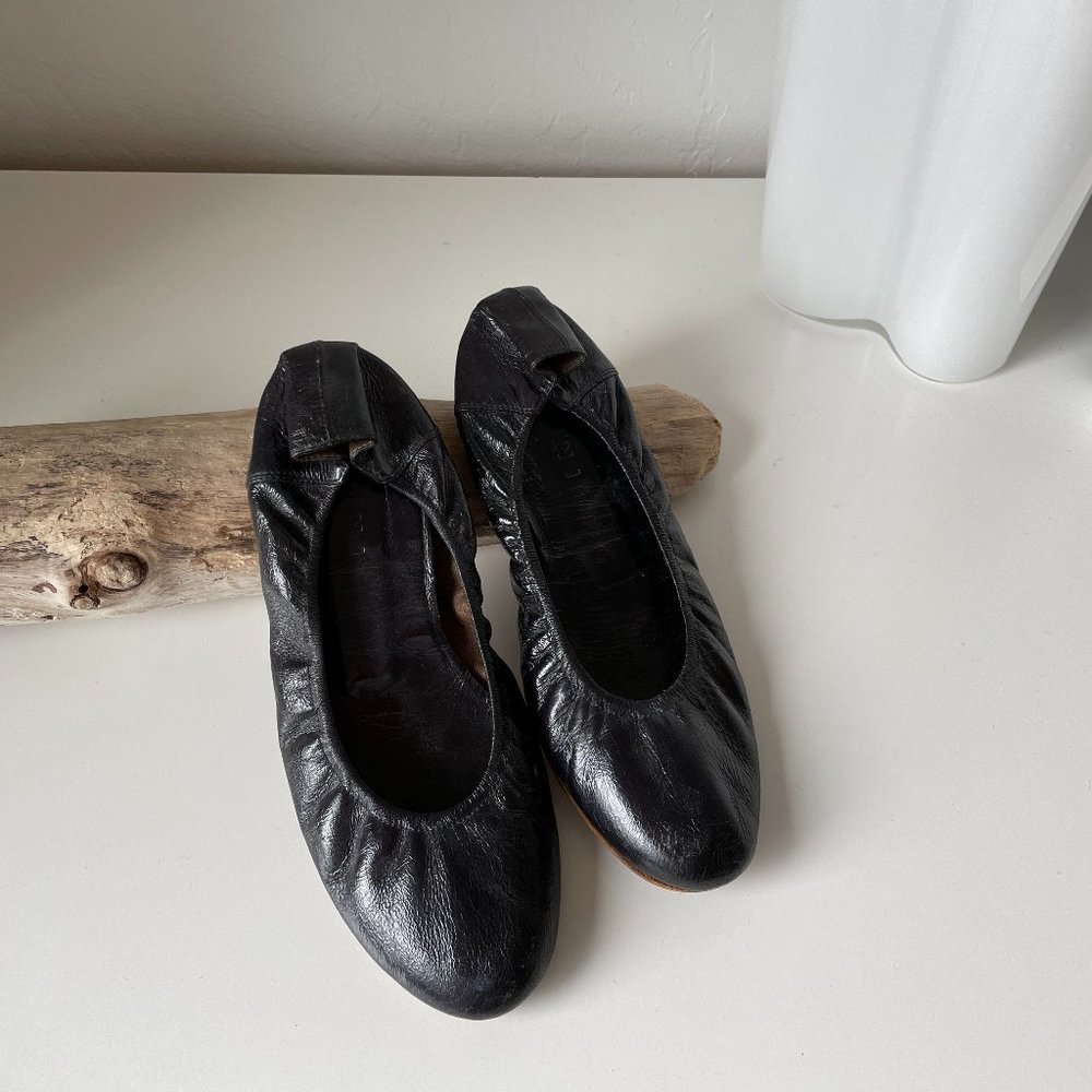 LAVIN Scrunchy Ballet Flats